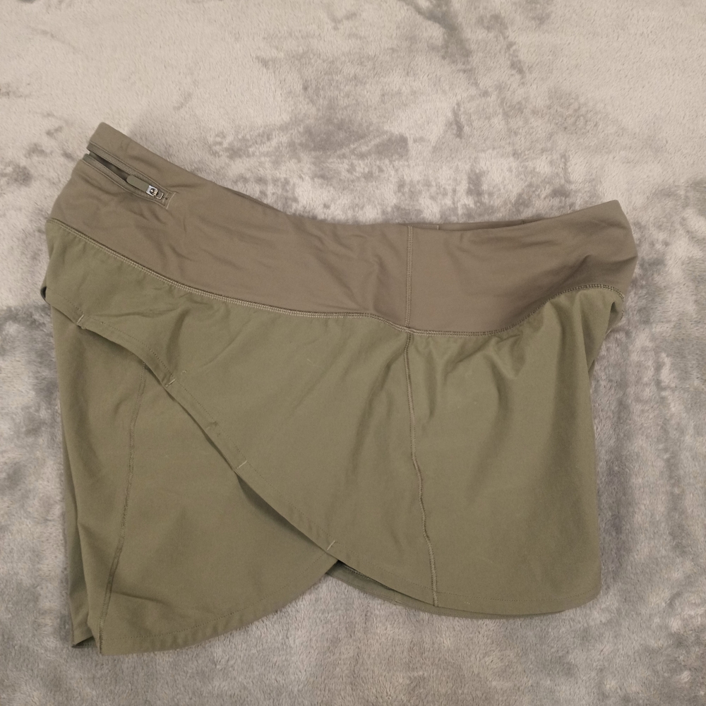Lululemon Women's Olive Green Running Shorts Size 10 - Picture 5 of 12